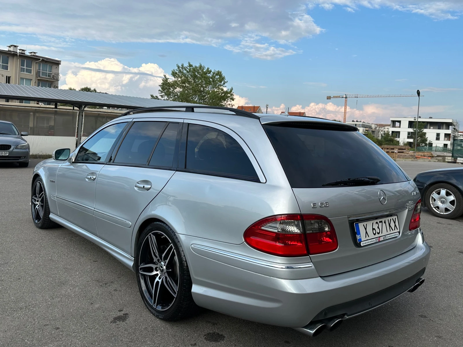 Mercedes-Benz E 63 AMG  - изображение 3