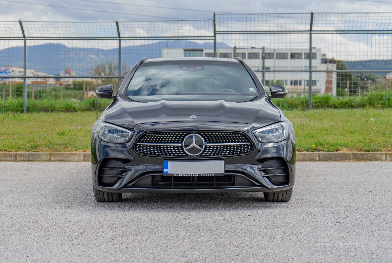 Mercedes-Benz E 400 AMG BI-TURBO ALCANTARA - изображение 2