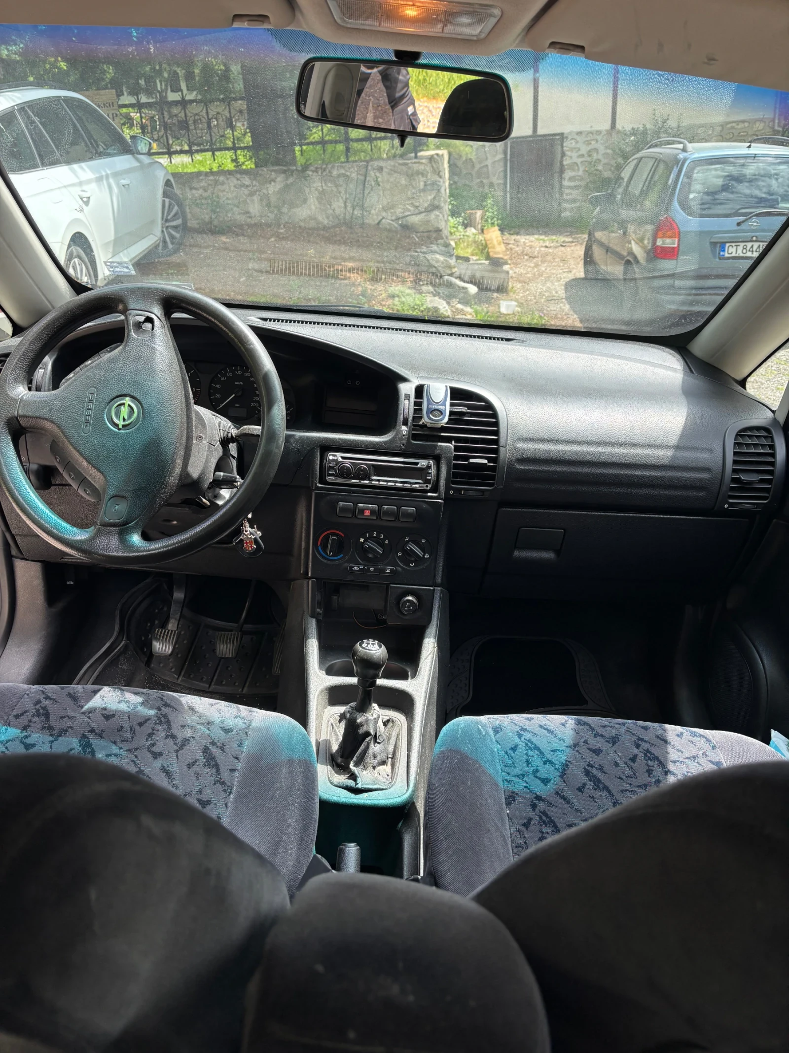 Opel Zafira  - изображение 4