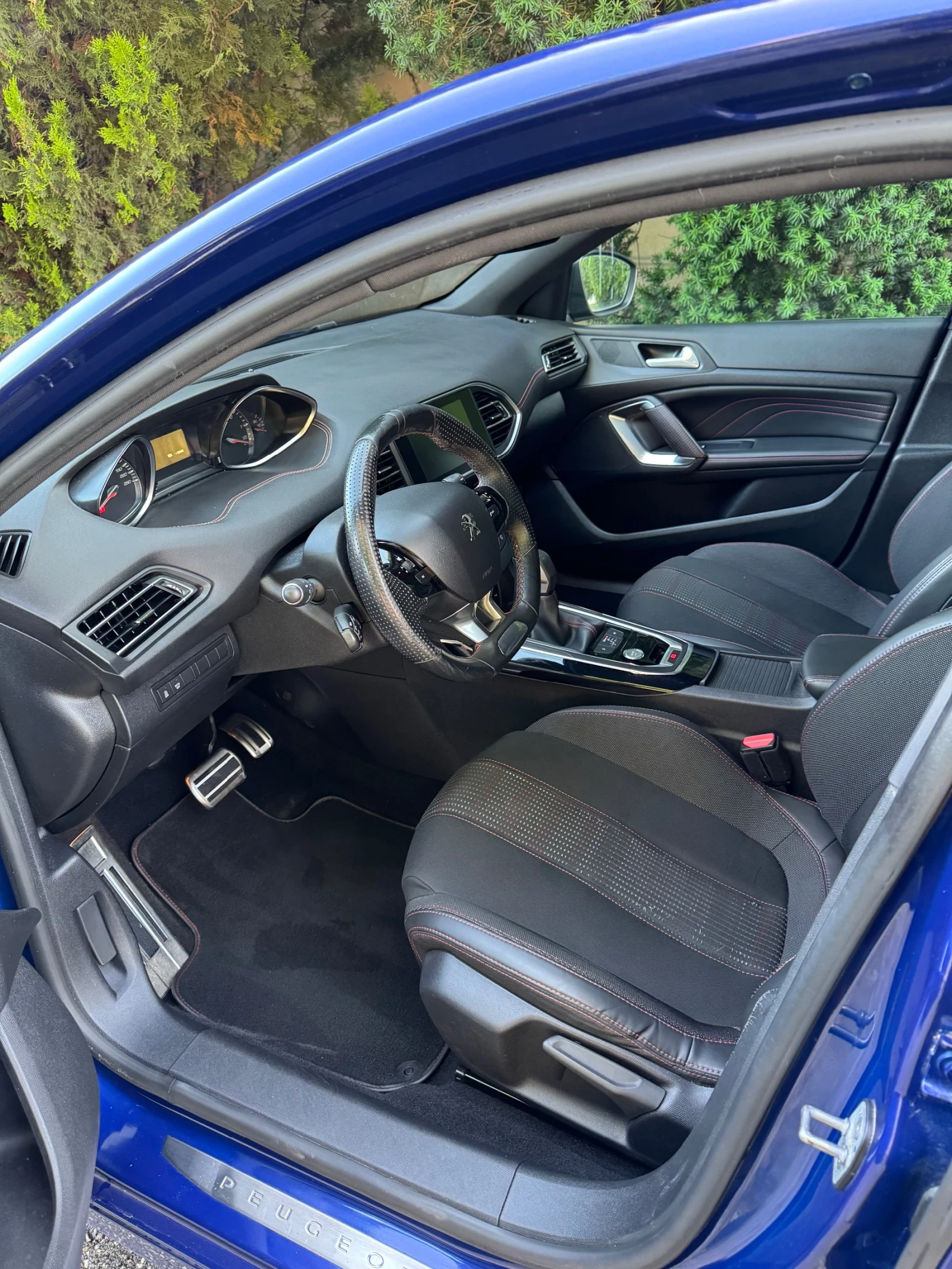 Peugeot 308 2.0HDI GT Line / Euro 6 / Автоматик - изображение 8