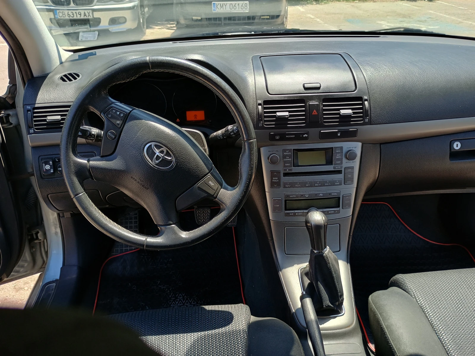 Toyota Avensis  - изображение 9