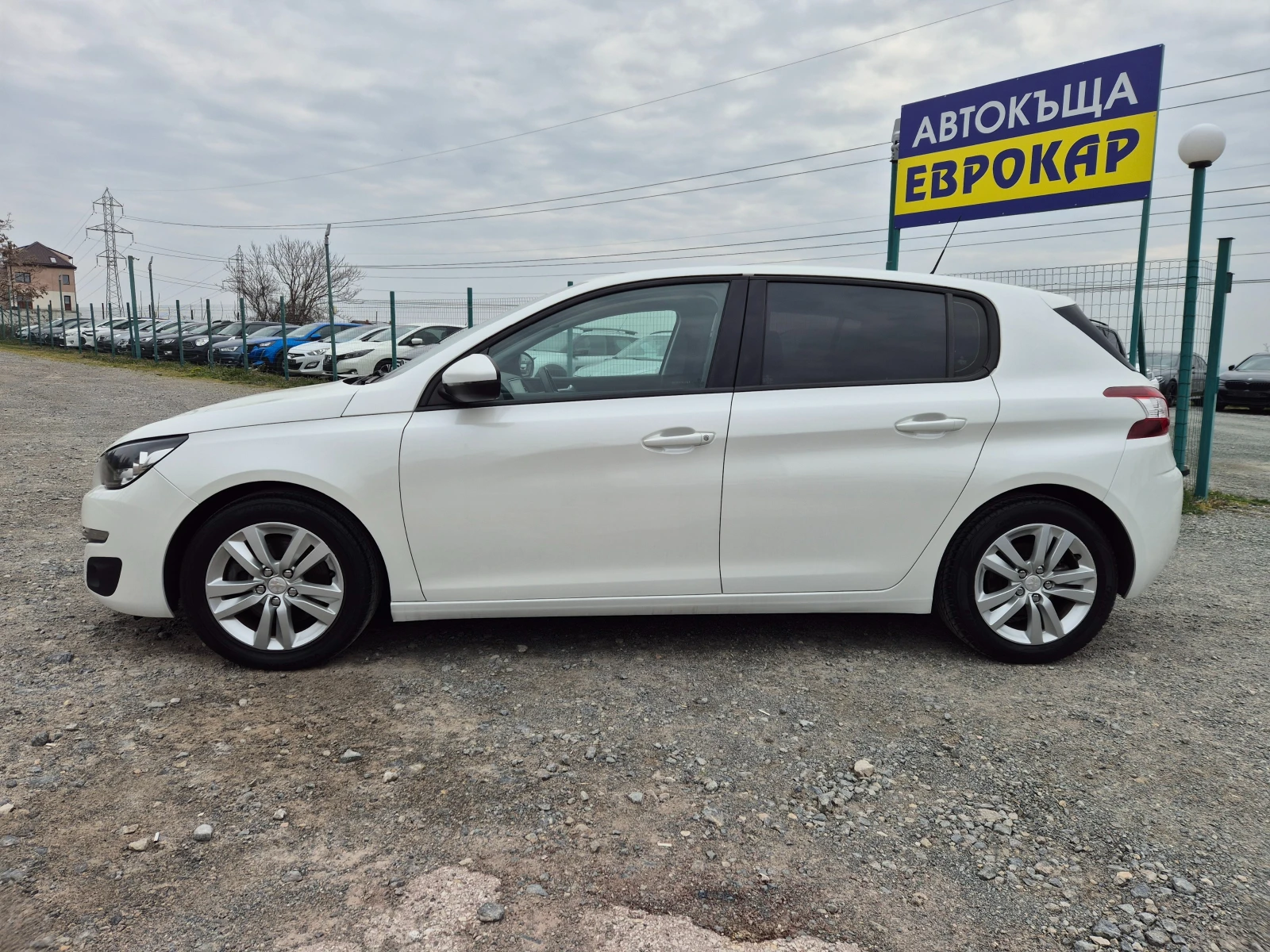 Peugeot 308 2.0HDI Автомат 150кс, снимка 2 - Автомобили и джипове - 51970264