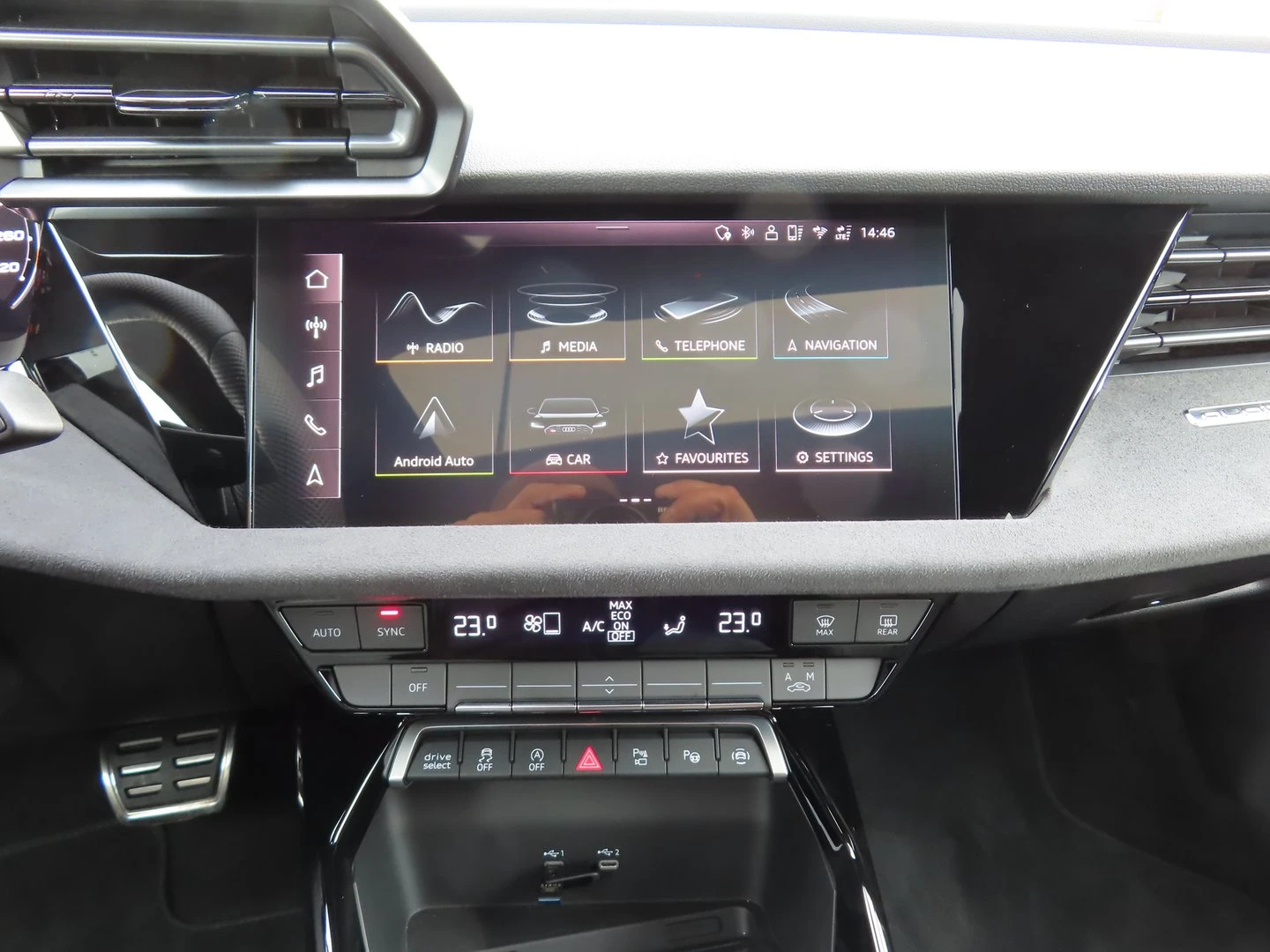 Audi Rs3 TFSI quattro, снимка 12 - Автомобили и джипове - 53373140