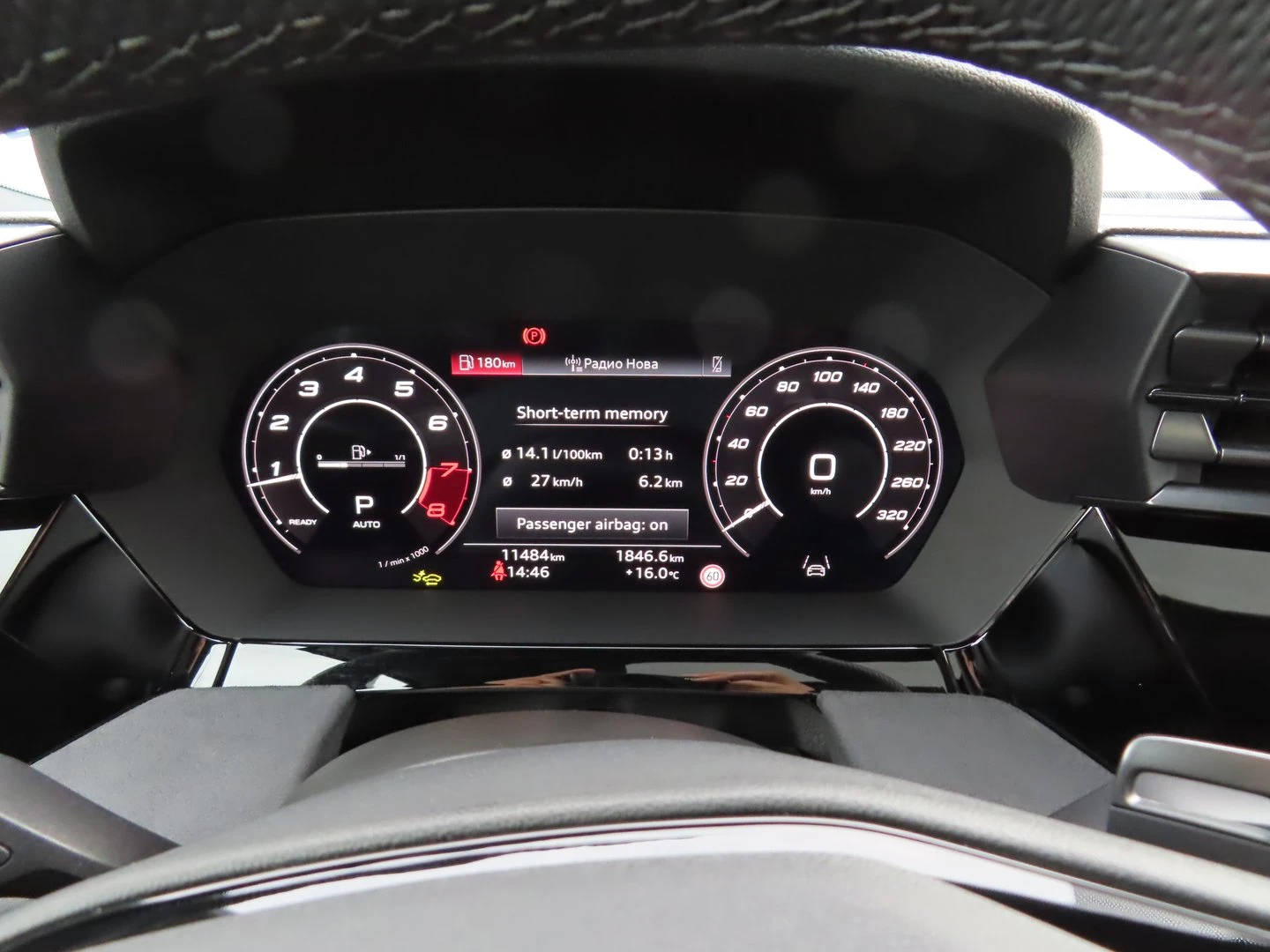 Audi Rs3 TFSI quattro, снимка 10 - Автомобили и джипове - 53373140