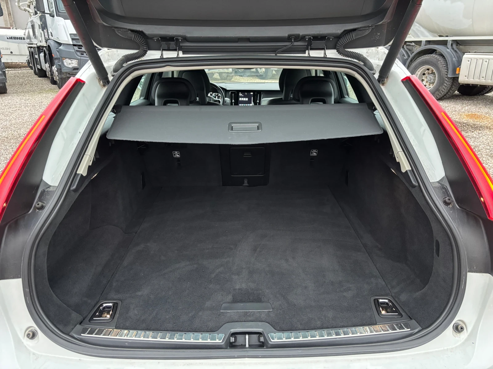 Volvo V90 D4 2.0D/AUTOMAT | Mobile.bg   17