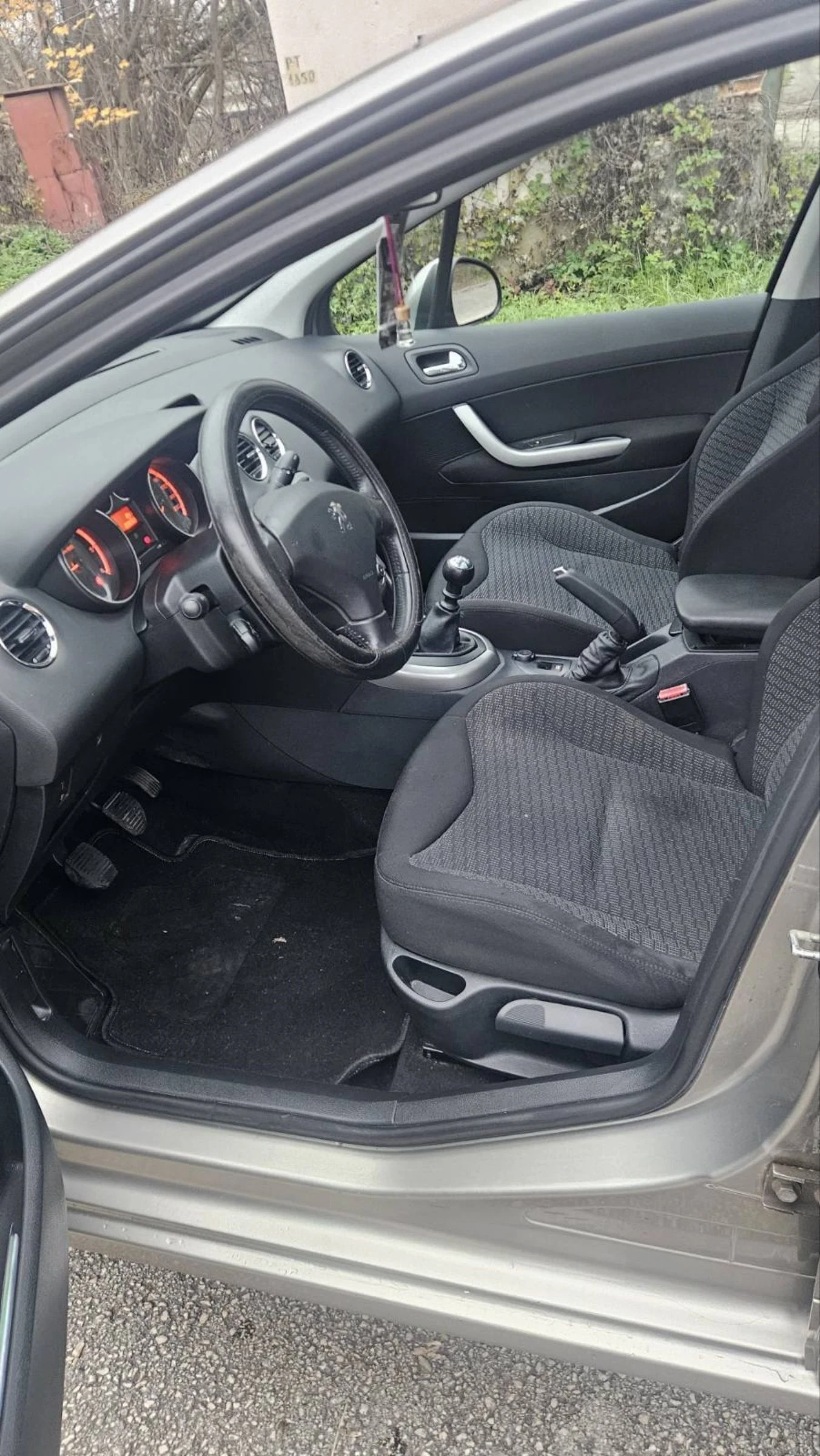 Peugeot 308 1.6 hdi Панорама - изображение 4