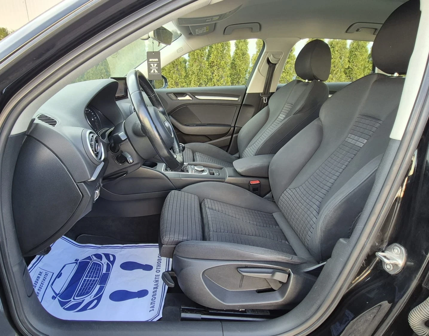 Audi A3 1.6 TDI, снимка 9 - Автомобили и джипове - 53710599