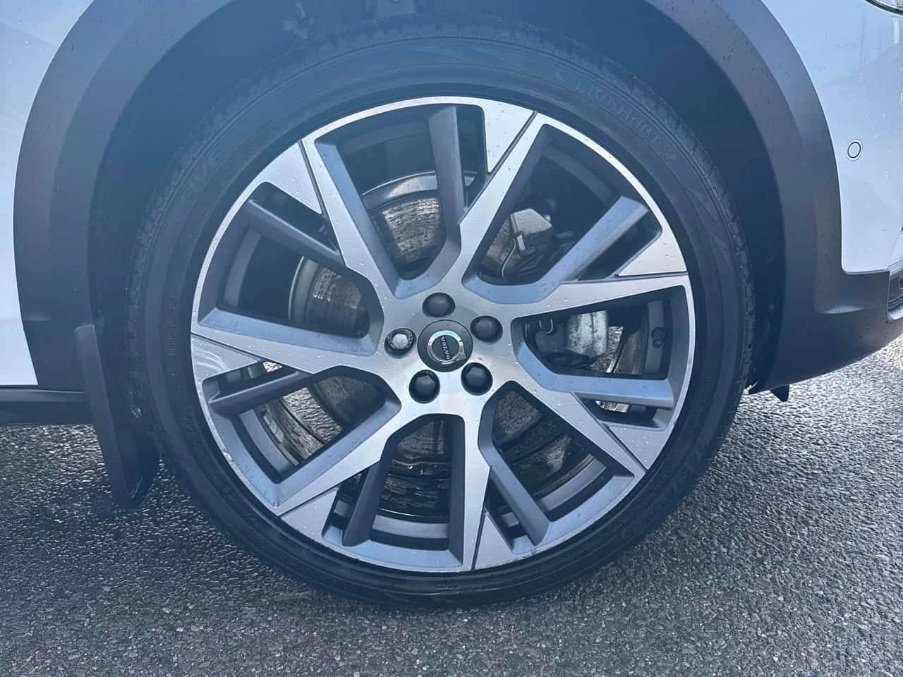 Volvo V90 Cross Country * B6 AWD * CARFAX * PANO * �������� * ������ * ��� | Mobile.bg � ����������� 7