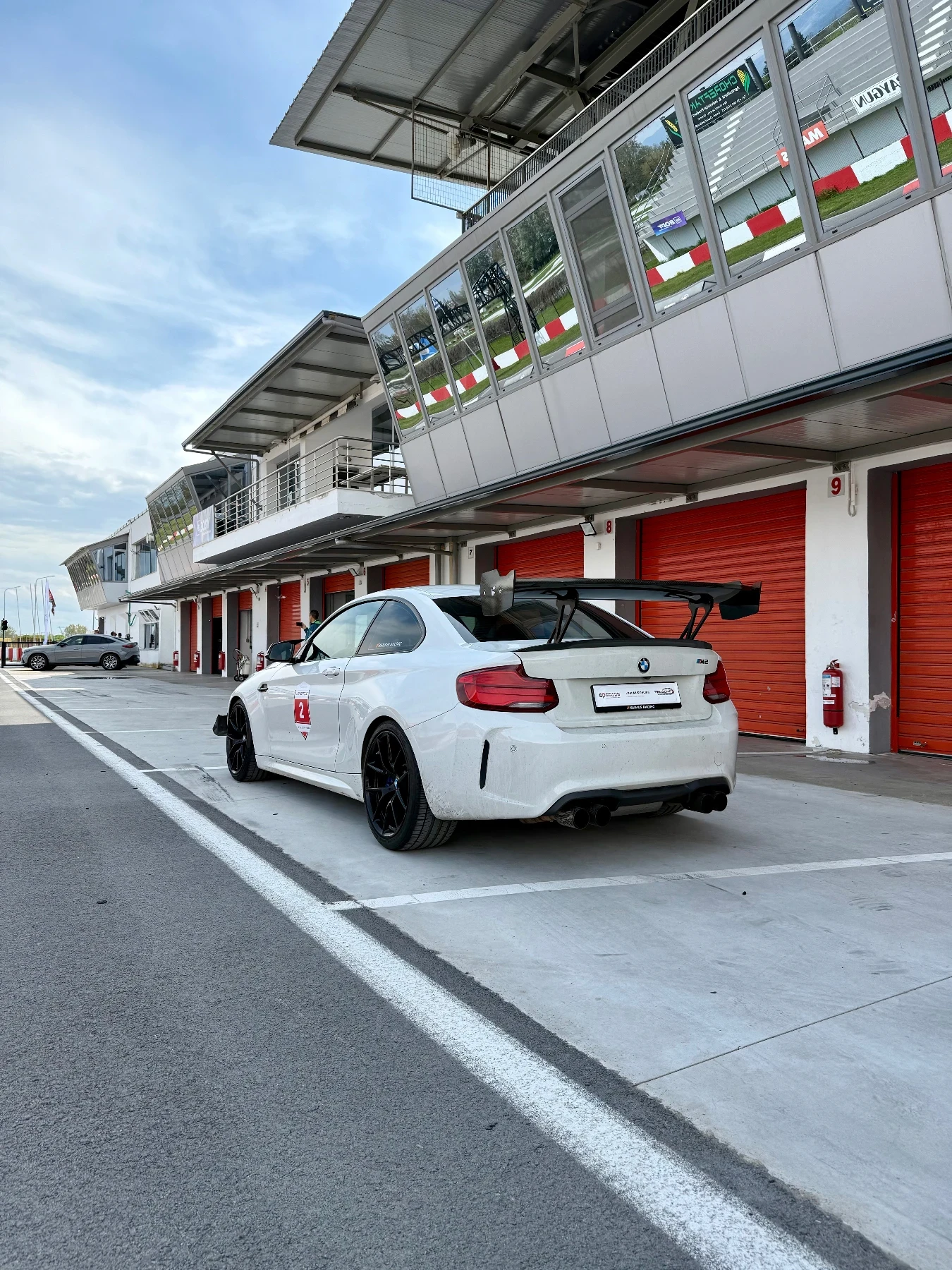 BMW M2 Club sport spec, снимка 10 - Автомобили и джипове - 54002030