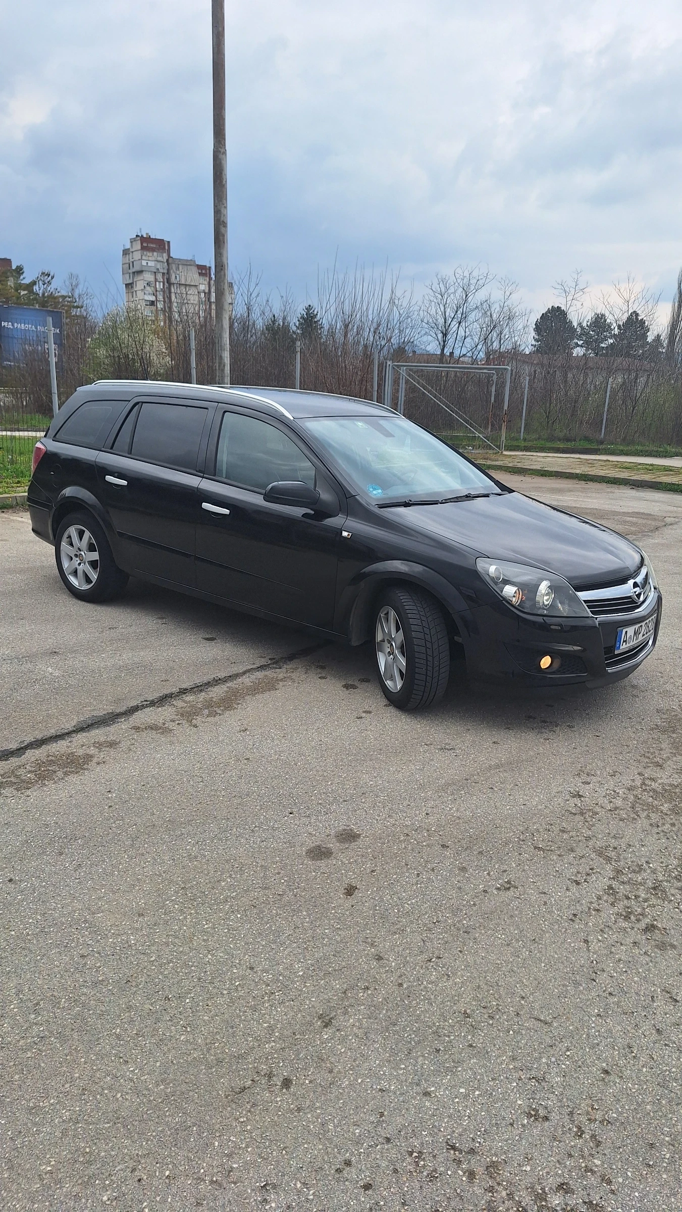 Opel Astra, снимка 2 - Автомобили и джипове - 54091844