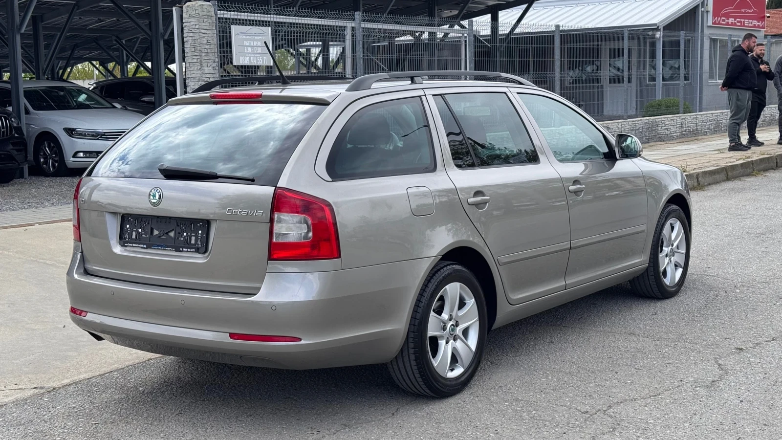 Skoda Octavia 1.6TDI 105кс , снимка 5 - Автомобили и джипове - 54389721