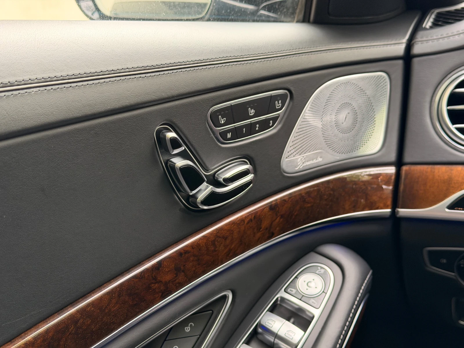Mercedes-Benz S 500 4-MATIC / LONG/ ОТ 1-ви Собственик, снимка 14 - Автомобили и джипове - 54547698