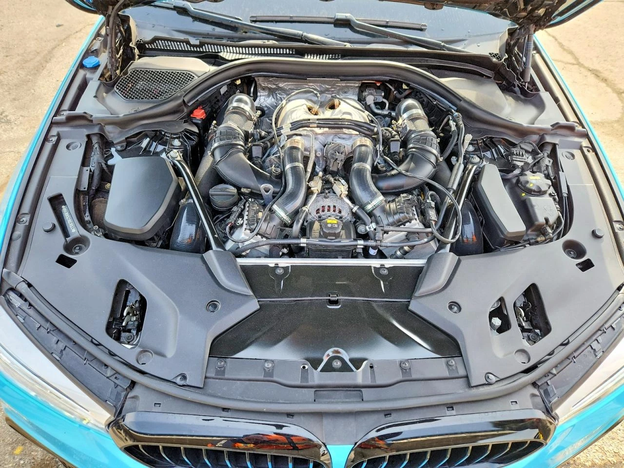 BMW M5 4.4l 50Xi, снимка 11 - Автомобили и джипове - 54610357