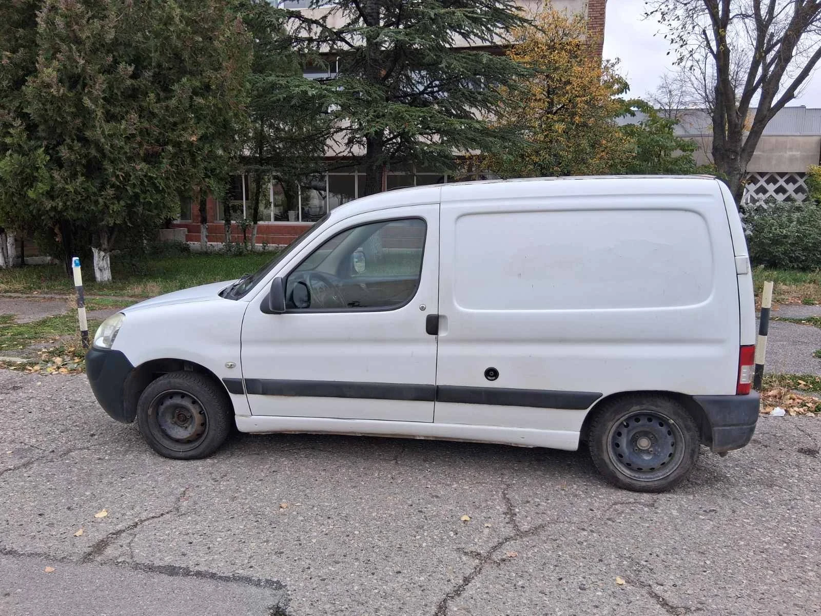 Peugeot Partner, снимка 3 - Автомобили и джипове - 54748884