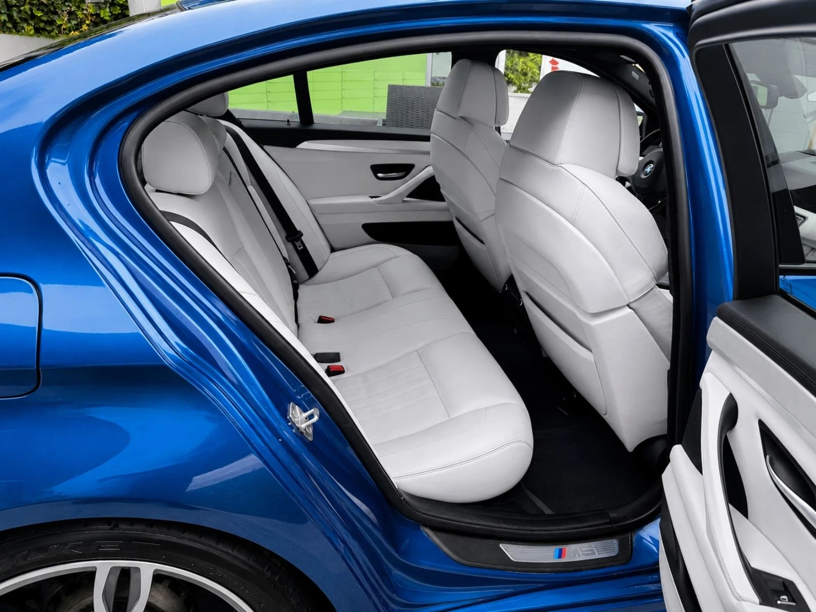 BMW M5 F10 FULL БАРТЕР-ЛИЗИНГ, снимка 14 - Автомобили и джипове - 54887220