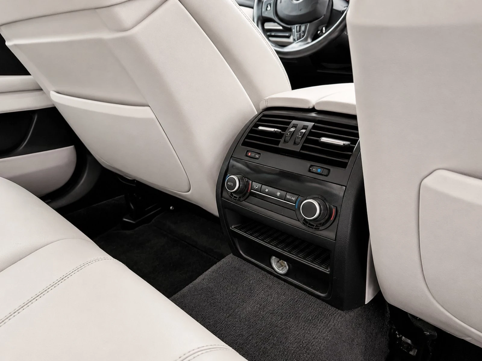 BMW M5 F10 FULL БАРТЕР-ЛИЗИНГ, снимка 15 - Автомобили и джипове - 54887220