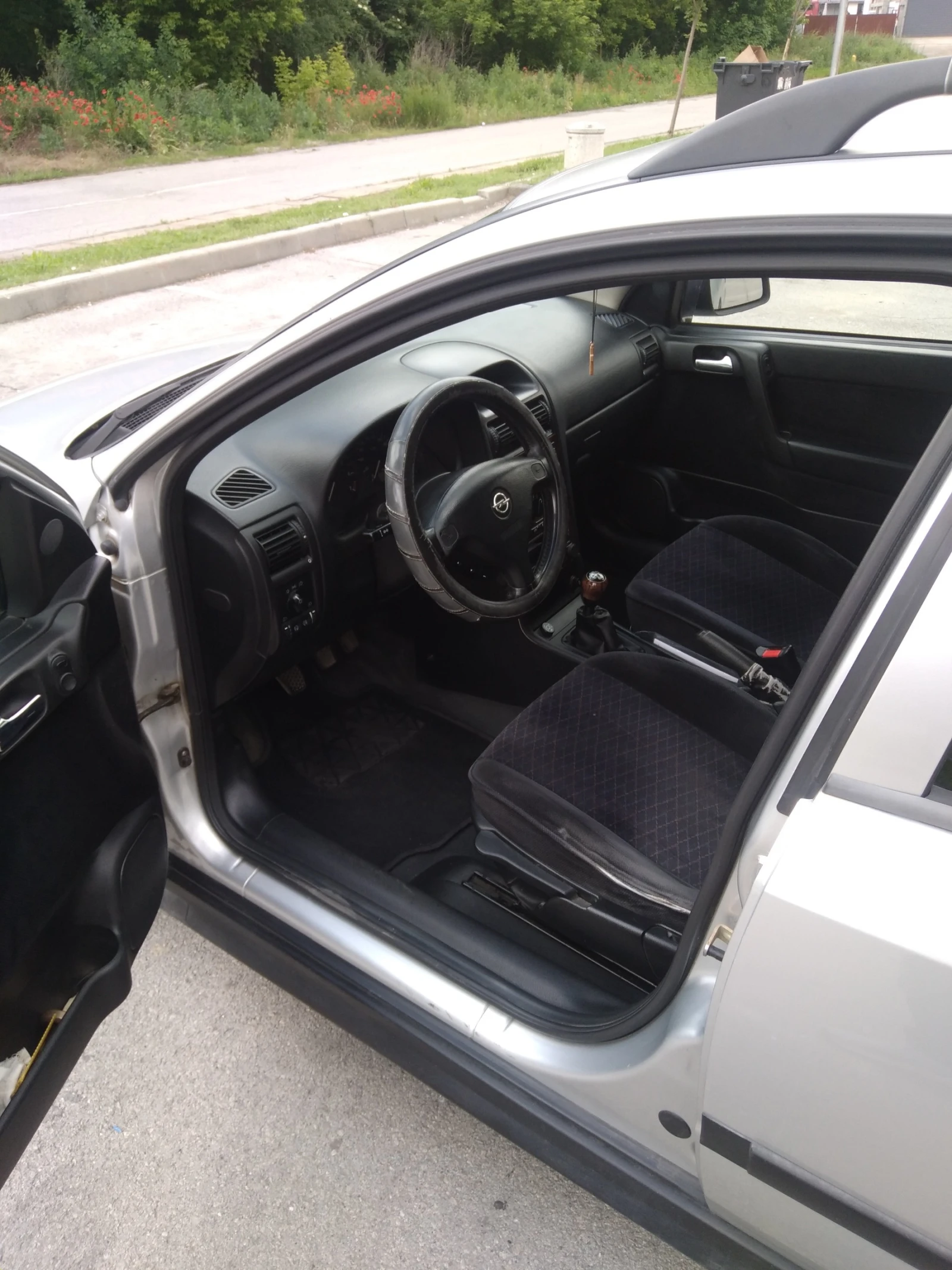 Opel Astra 1.6 i , снимка 7 - Автомобили и джипове - 54903089