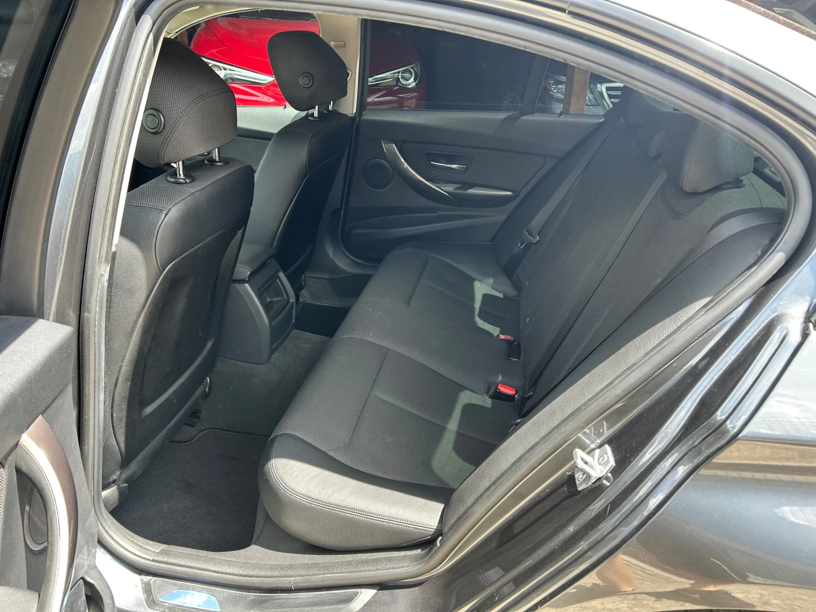 BMW 320 d 318d, снимка 15 - Автомобили и джипове - 54908459