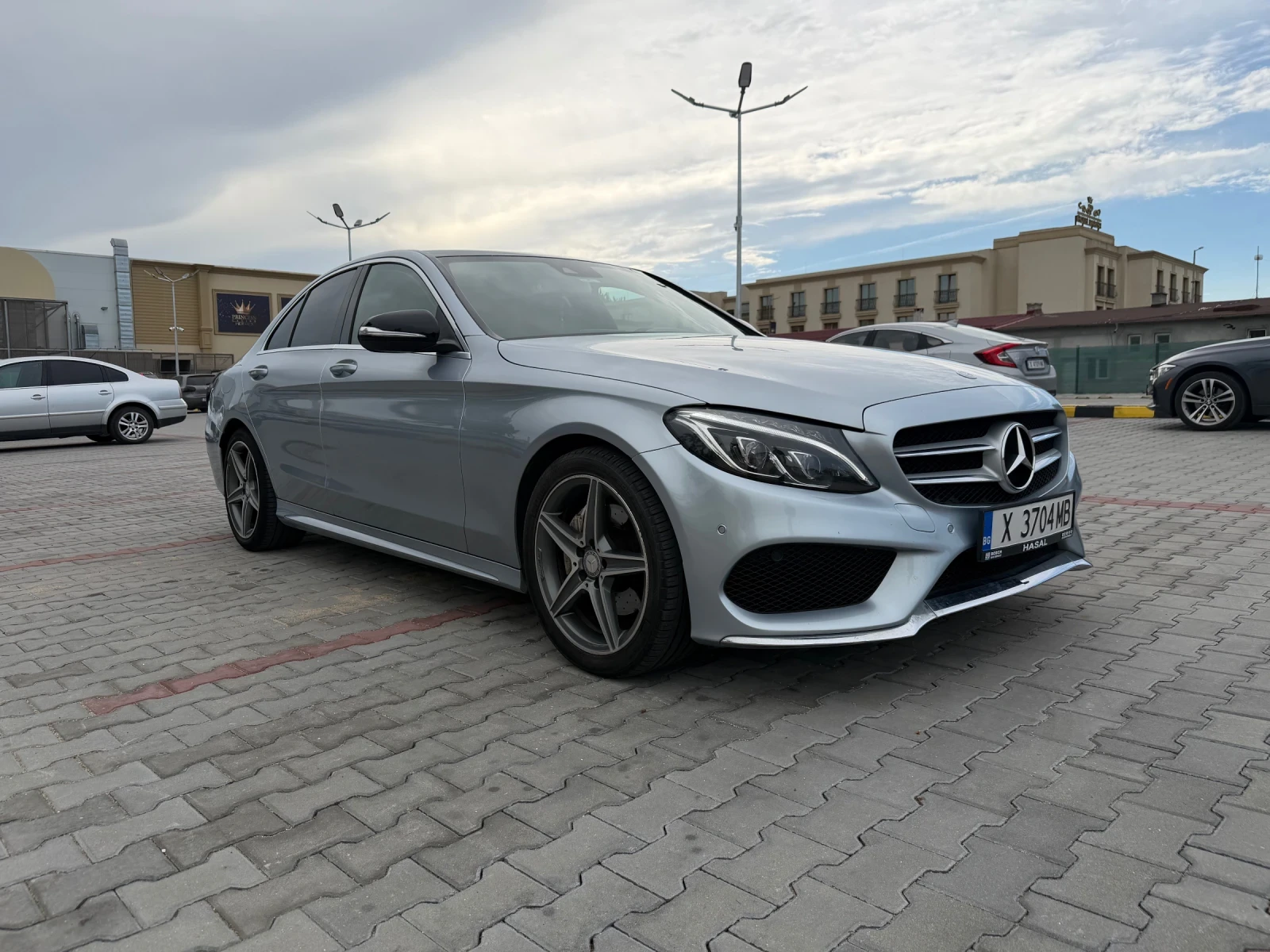 Mercedes-Benz C 220, снимка 4 - Автомобили и джипове - 54931834