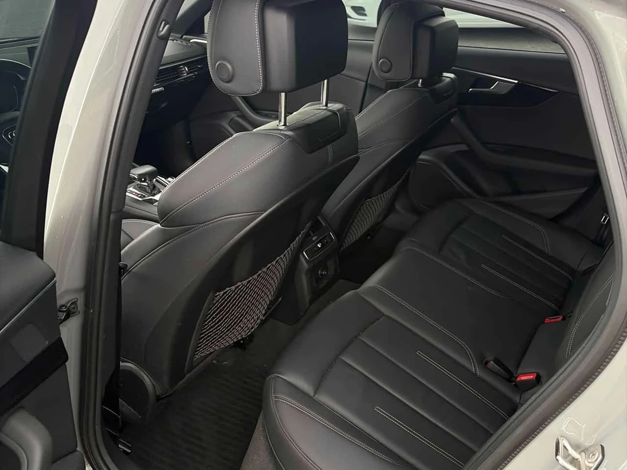 Audi A4 * Progressiv * АВТОКРЕДИТ БЕЗ ПЪРВОНАЧАЛНА ВНОСКА*, снимка 12 - Автомобили и джипове - 55006331