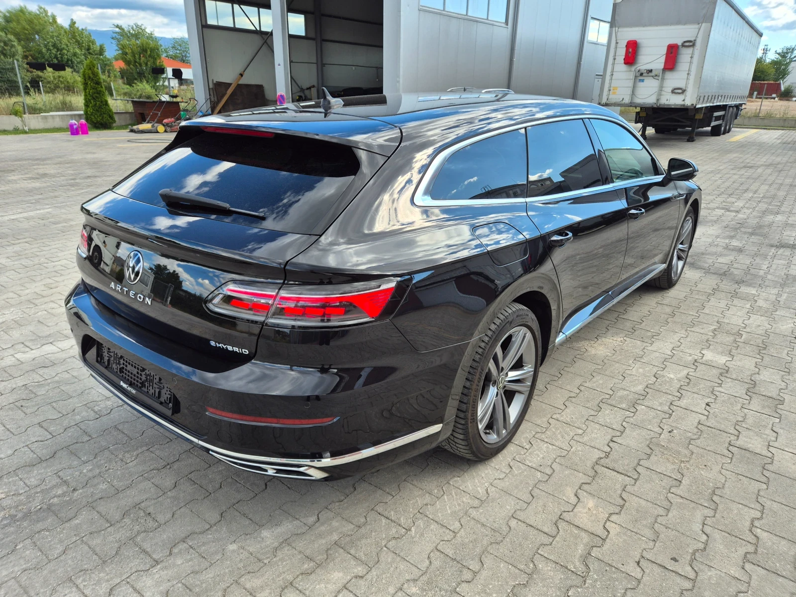VW Arteon R LINE 1.4 HYBRID 218PH Shooting break , снимка 4 - Автомобили и джипове - 55164743