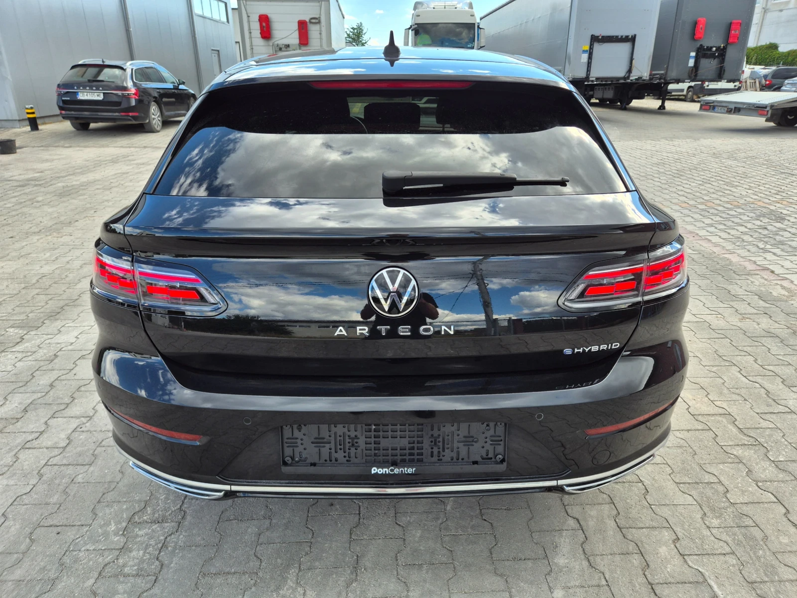 VW Arteon R LINE 1.4 HYBRID 218PH Shooting break , снимка 3 - Автомобили и джипове - 55164743