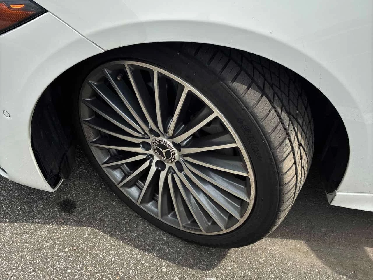 Mercedes-Benz C 300 * АВТОКРЕДИТ БЕЗ ПЪРВОНАЧАЛНА ВНОСКА* , снимка 7 - Автомобили и джипове - 55385613