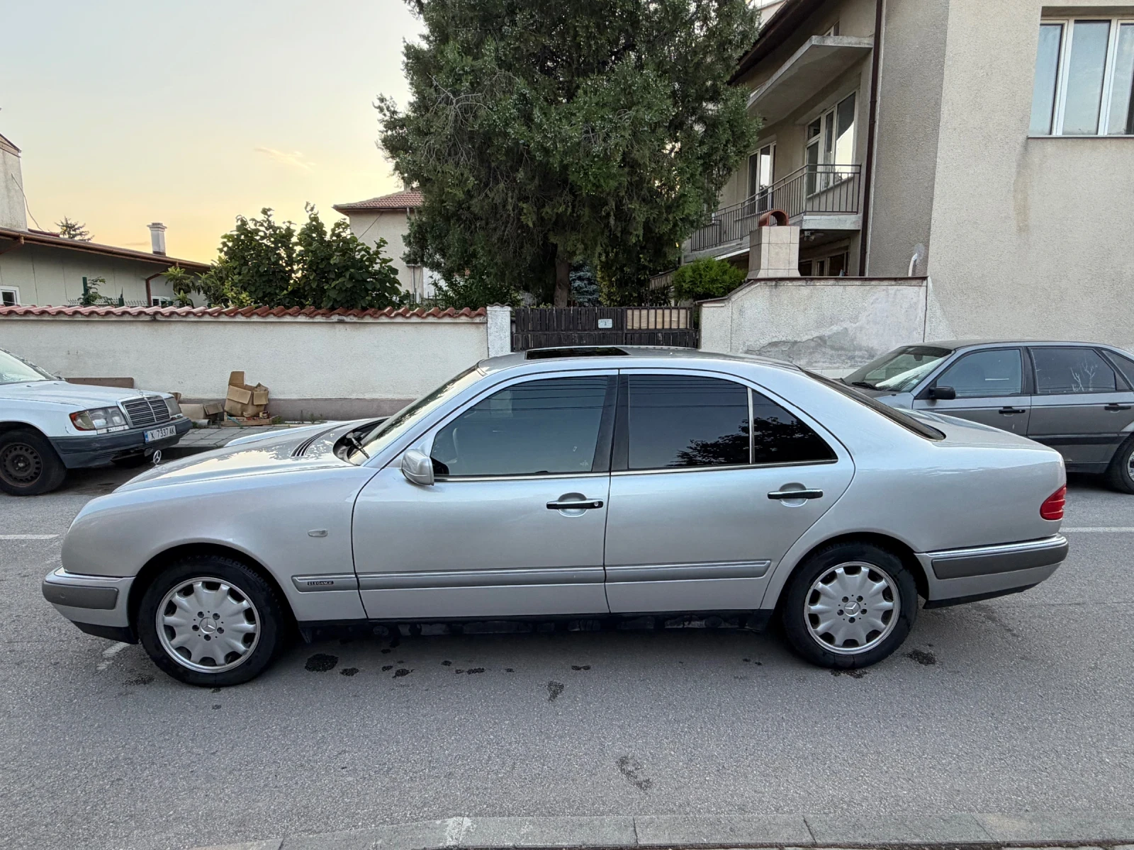 Mercedes-Benz E 300 TD W210, снимка 6 - Автомобили и джипове - 55347771