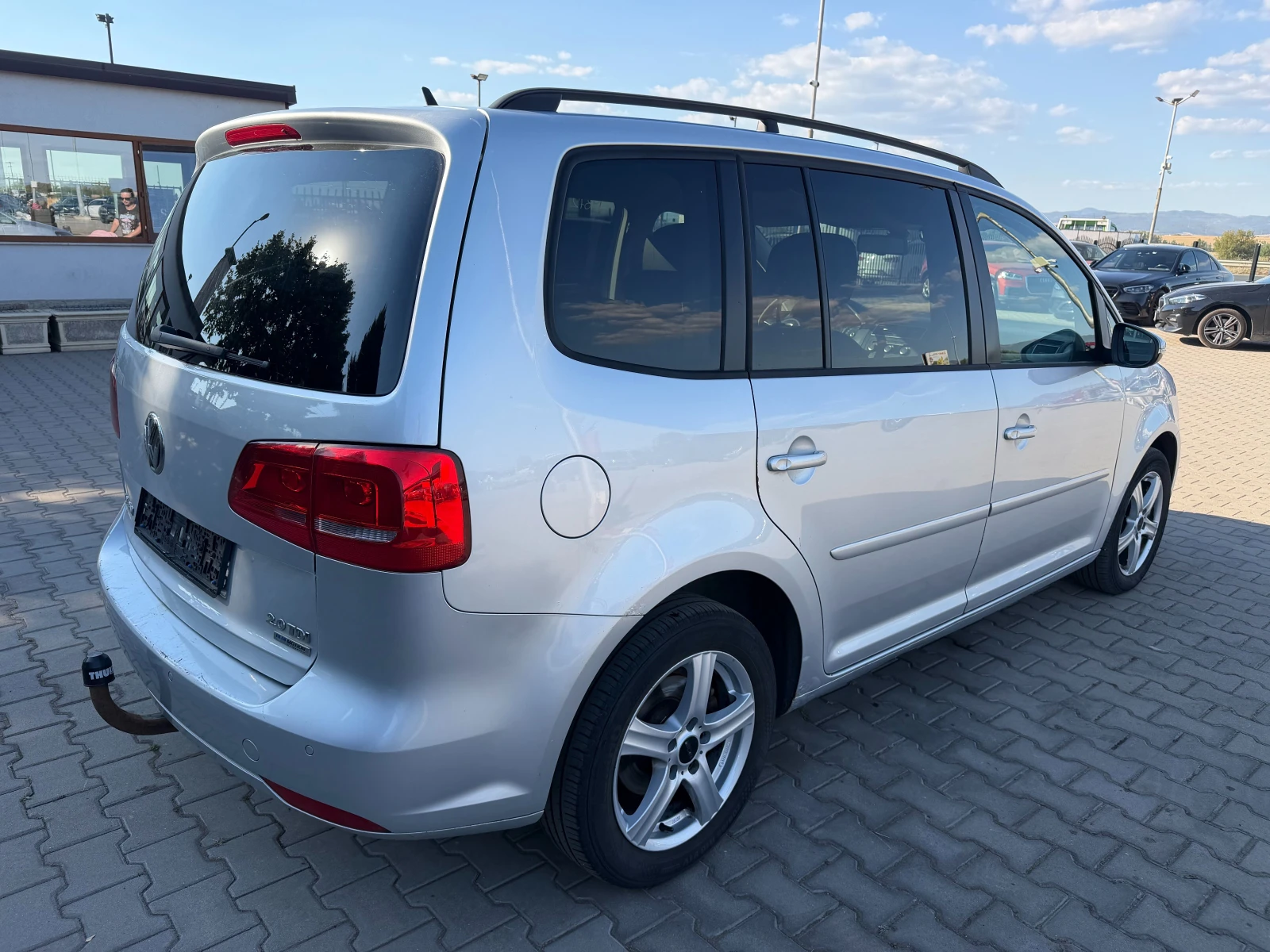 VW Touran 2.0TDI EURO 5, снимка 6 - Автомобили и джипове - 56119673
