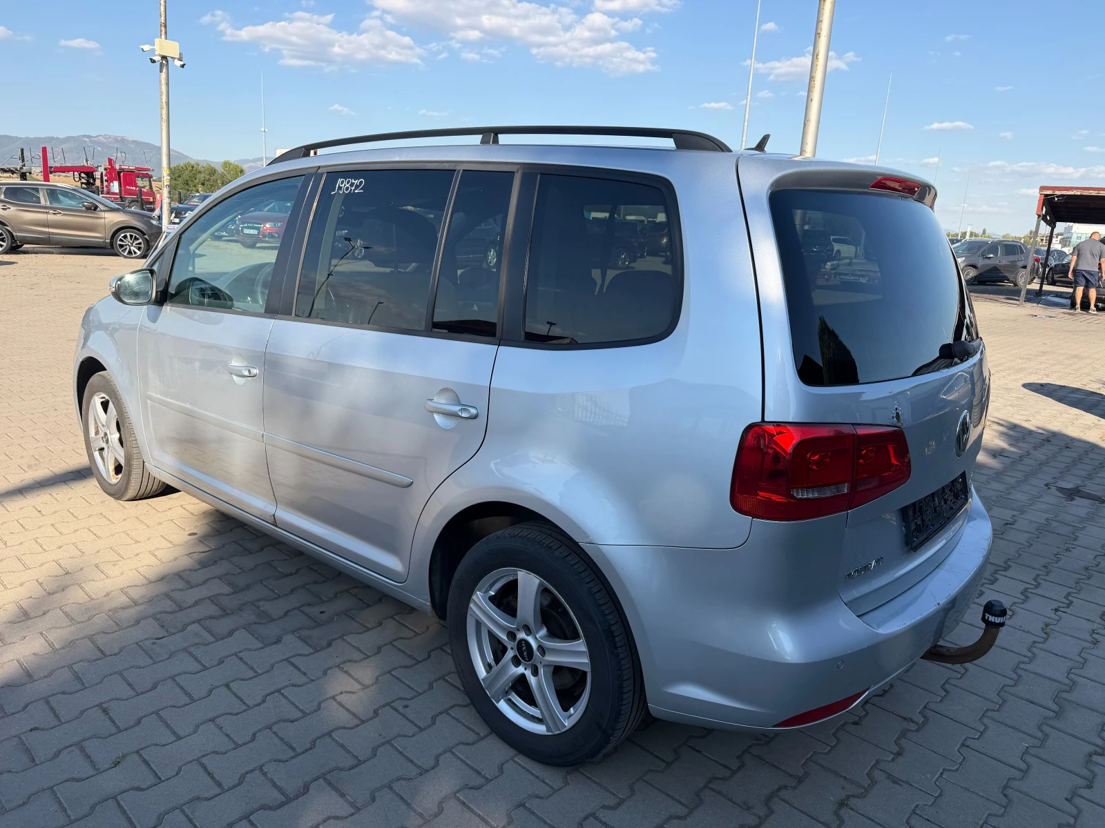 VW Touran 2.0TDI EURO 5, снимка 8 - Автомобили и джипове - 56119673