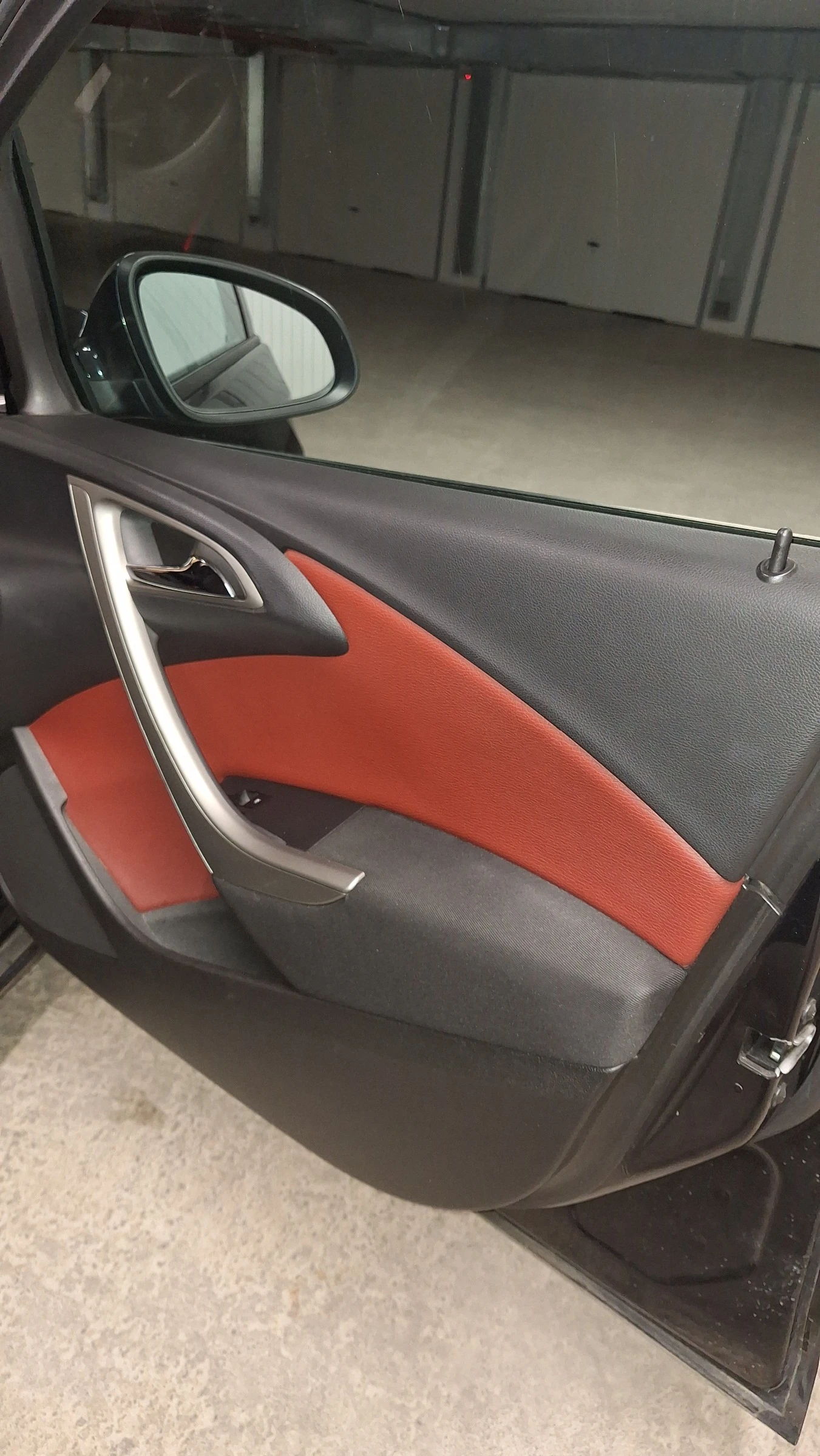 Opel Astra J 1.7CDTI, снимка 14 - Автомобили и джипове - 56144839