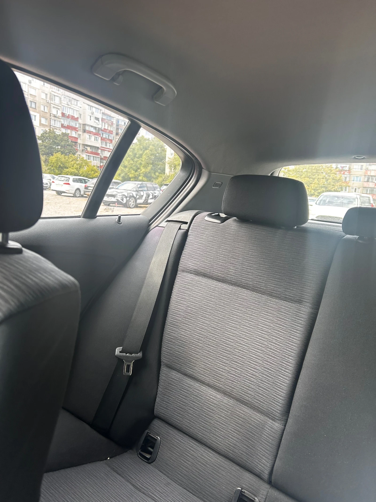BMW 120 120d facelift, снимка 9 - Автомобили и джипове - 56216080
