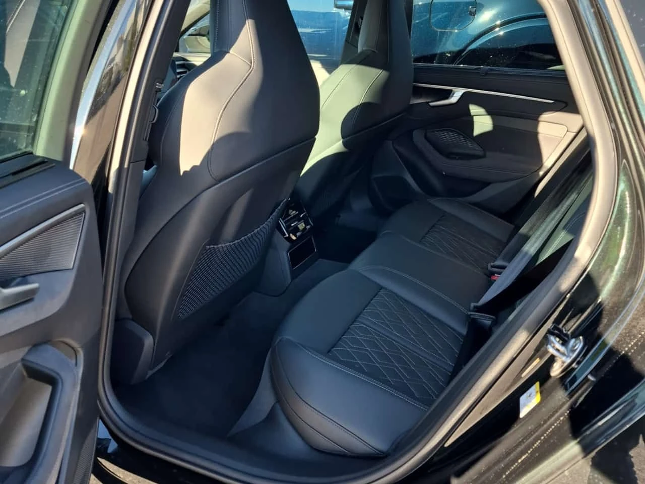 Audi A6 * Technik * CARFAX * ����� �� ����������� | Mobile.bg � ����������� 3