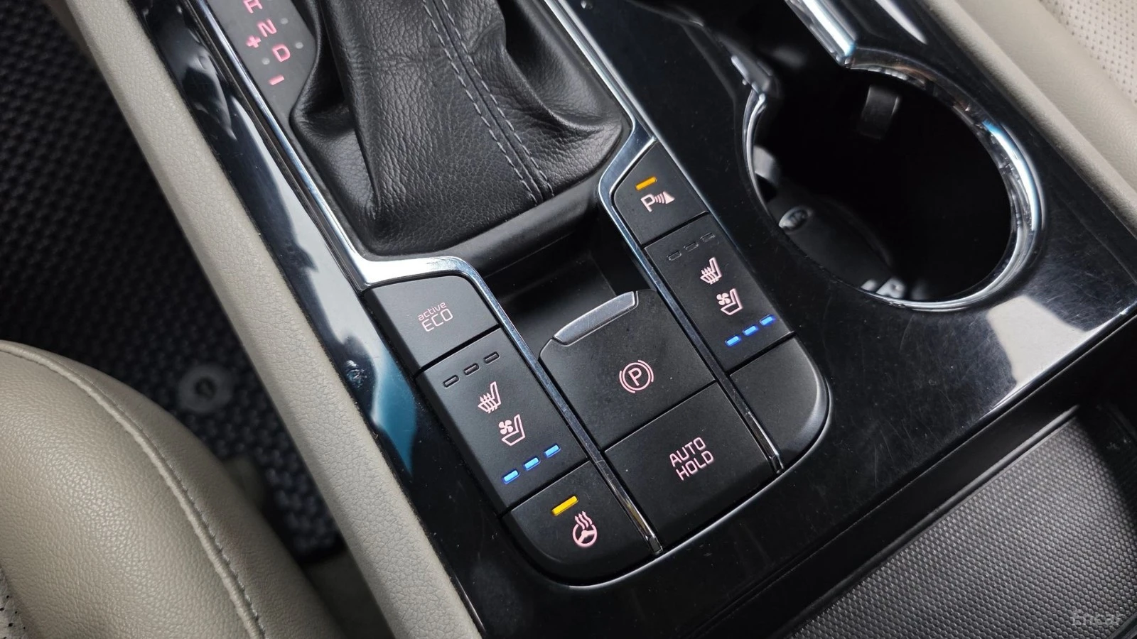 Kia Carnival PRESTIGE - 9 ����� - ��������� - �������� - ����� | Mobile.bg � ����������� 15