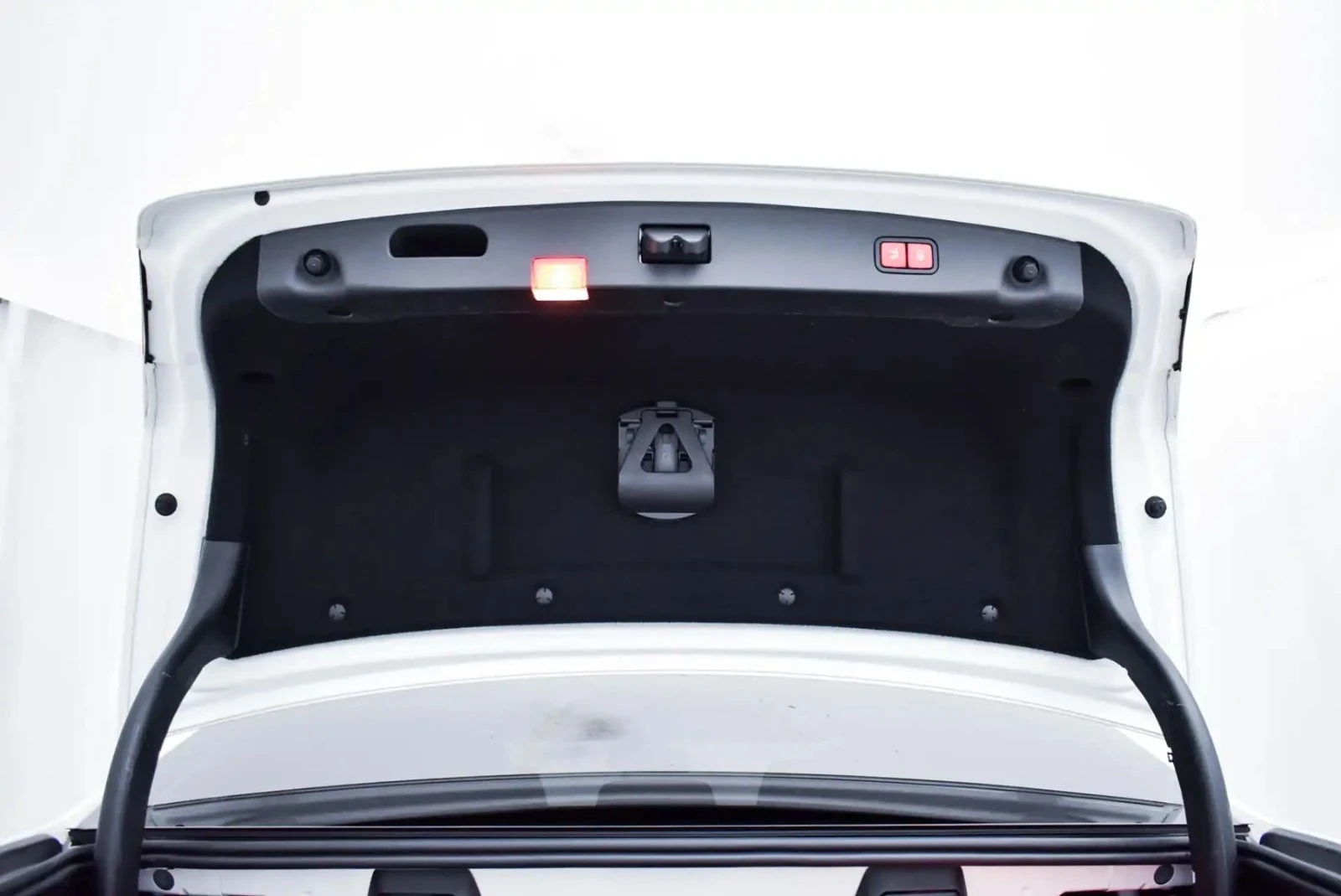 Mercedes-Benz E 400, снимка 17 - Автомобили и джипове - 56634483