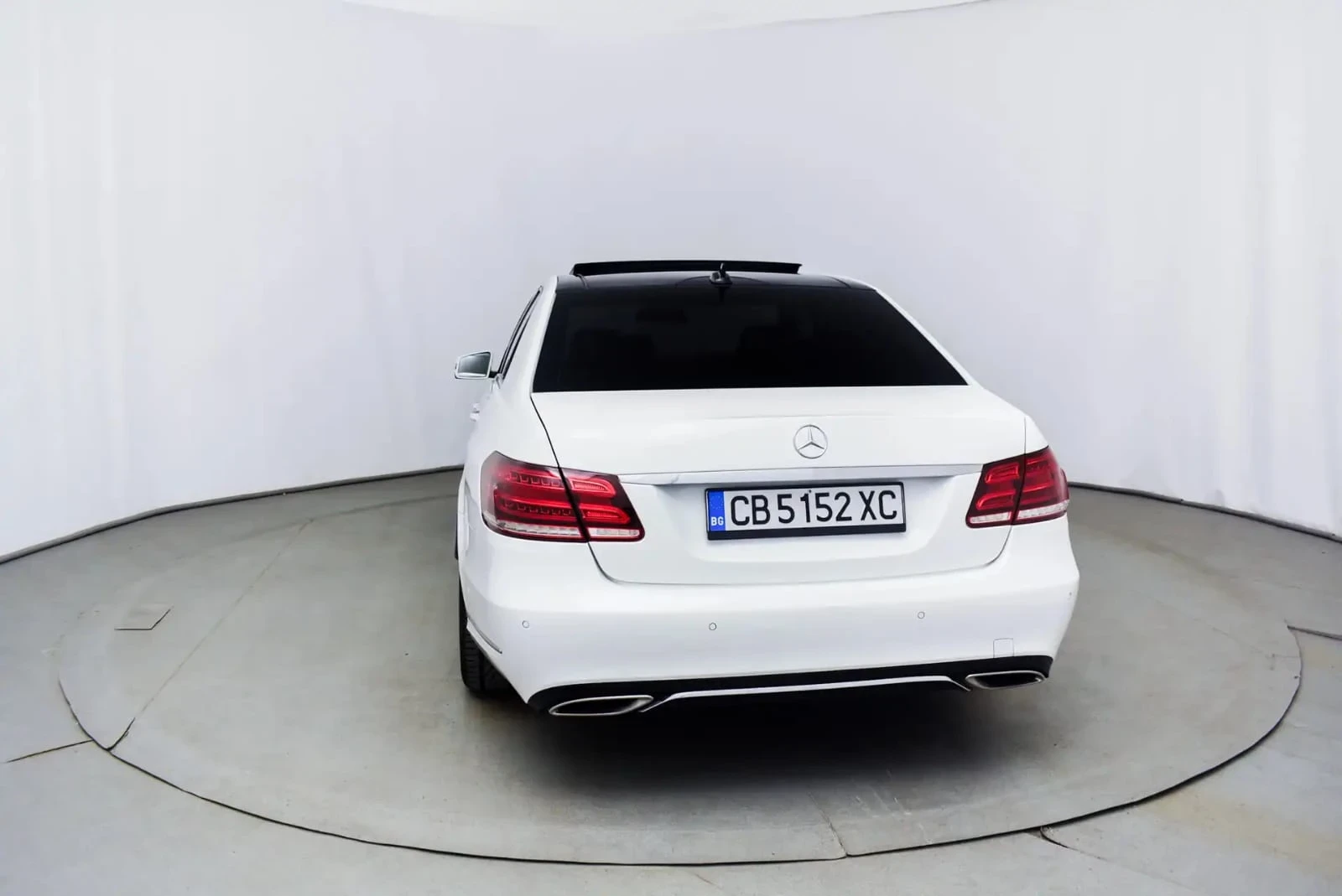 Mercedes-Benz E 400, снимка 4 - Автомобили и джипове - 56634483