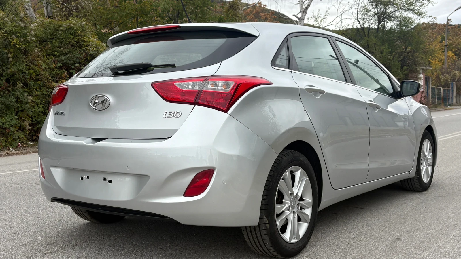 Hyundai I30 1.6  CRDI , снимка 3 - Автомобили и джипове - 56729206