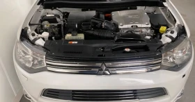 Mitsubishi Outlander 2.0 4x4 Plug-in Hybrid Full Extri  | Mobile.bg    9