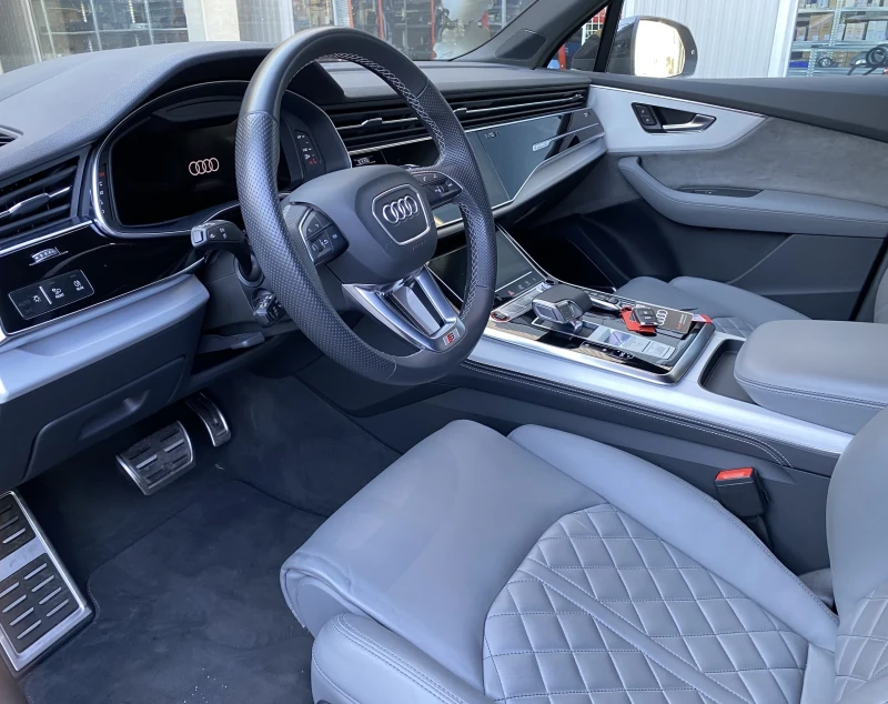 Audi SQ7 FULL/Гаранционна/Нов внос, снимка 15 - Автомобили и джипове - 48279250