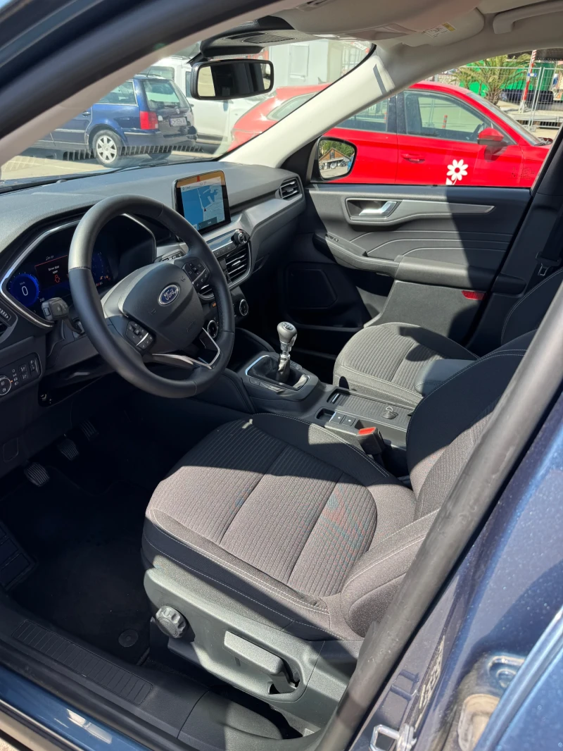 Ford Kuga 1.5 EcoBoost Titanium, снимка 12 - Автомобили и джипове - 52745470