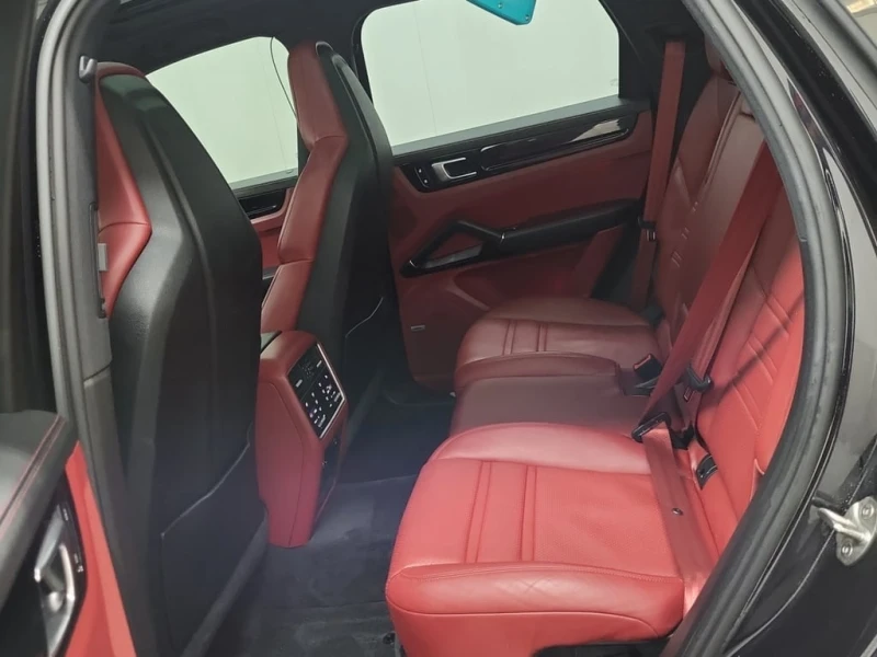 Porsche Cayenne S  CARFAX, снимка 12 - Автомобили и джипове - 52805167
