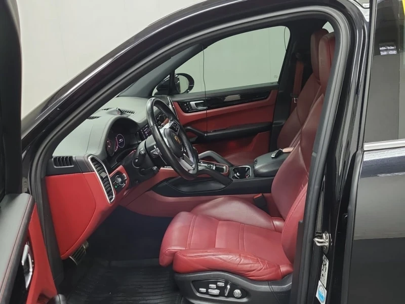 Porsche Cayenne S  CARFAX, снимка 5 - Автомобили и джипове - 52805167