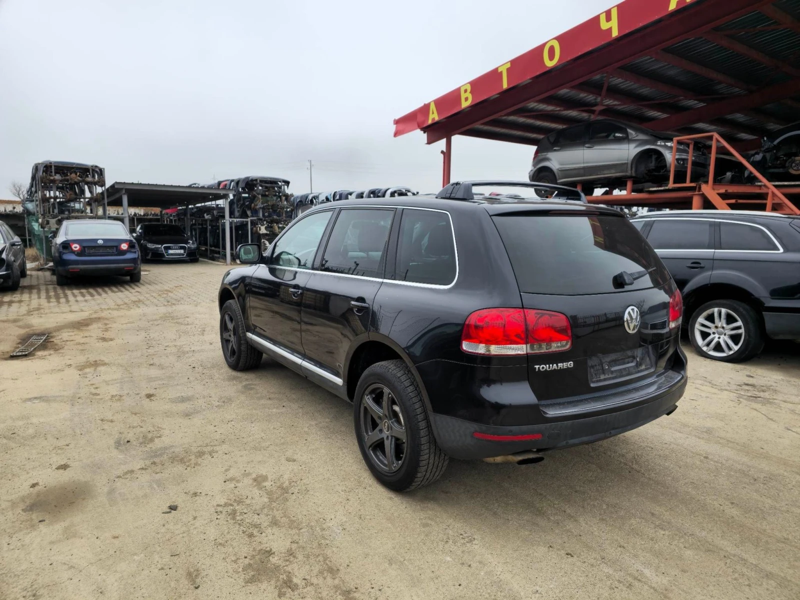 VW Touareg 5.0 - изображение 2