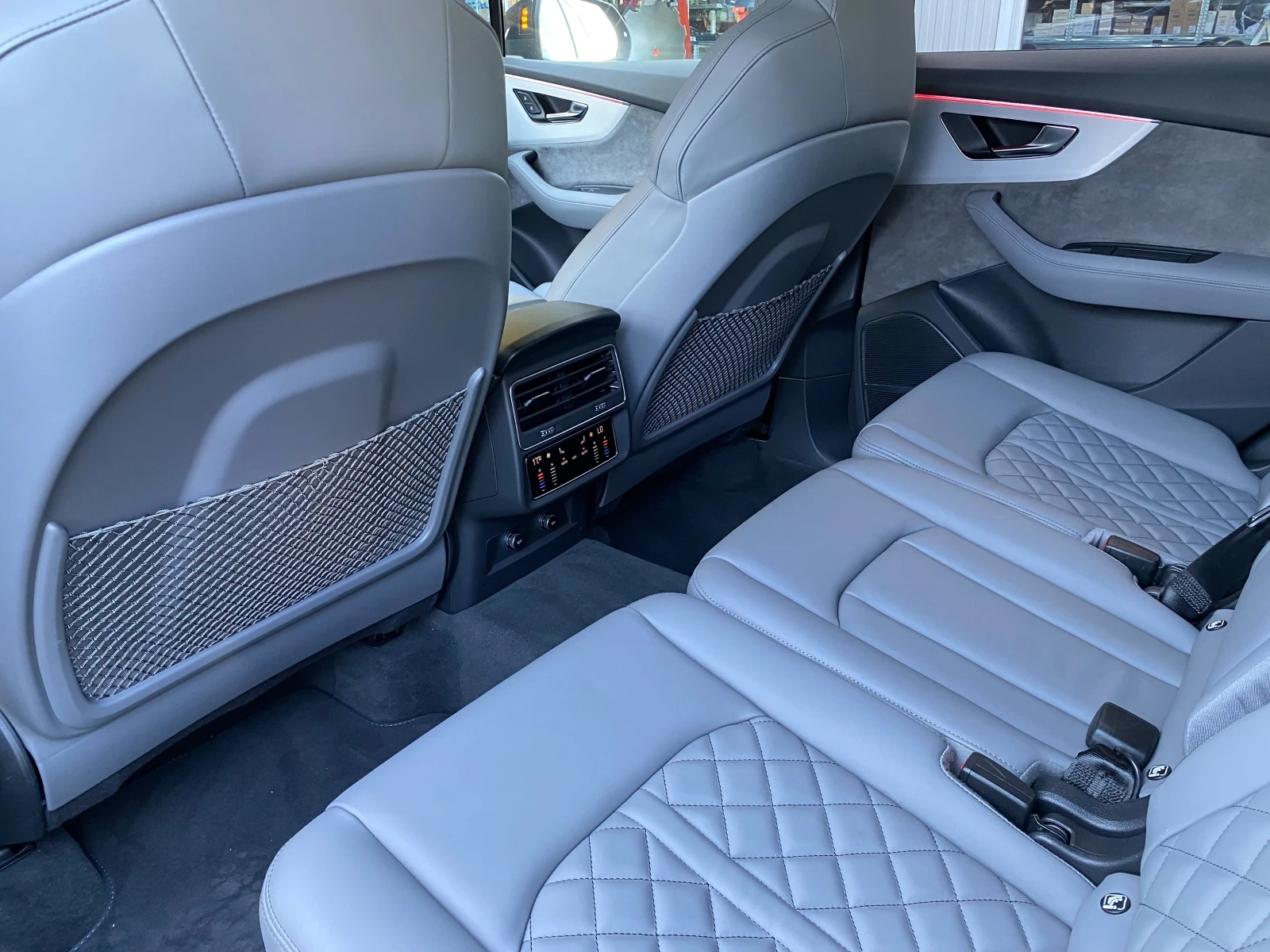 Audi SQ7 FULL//  | Mobile.bg   12