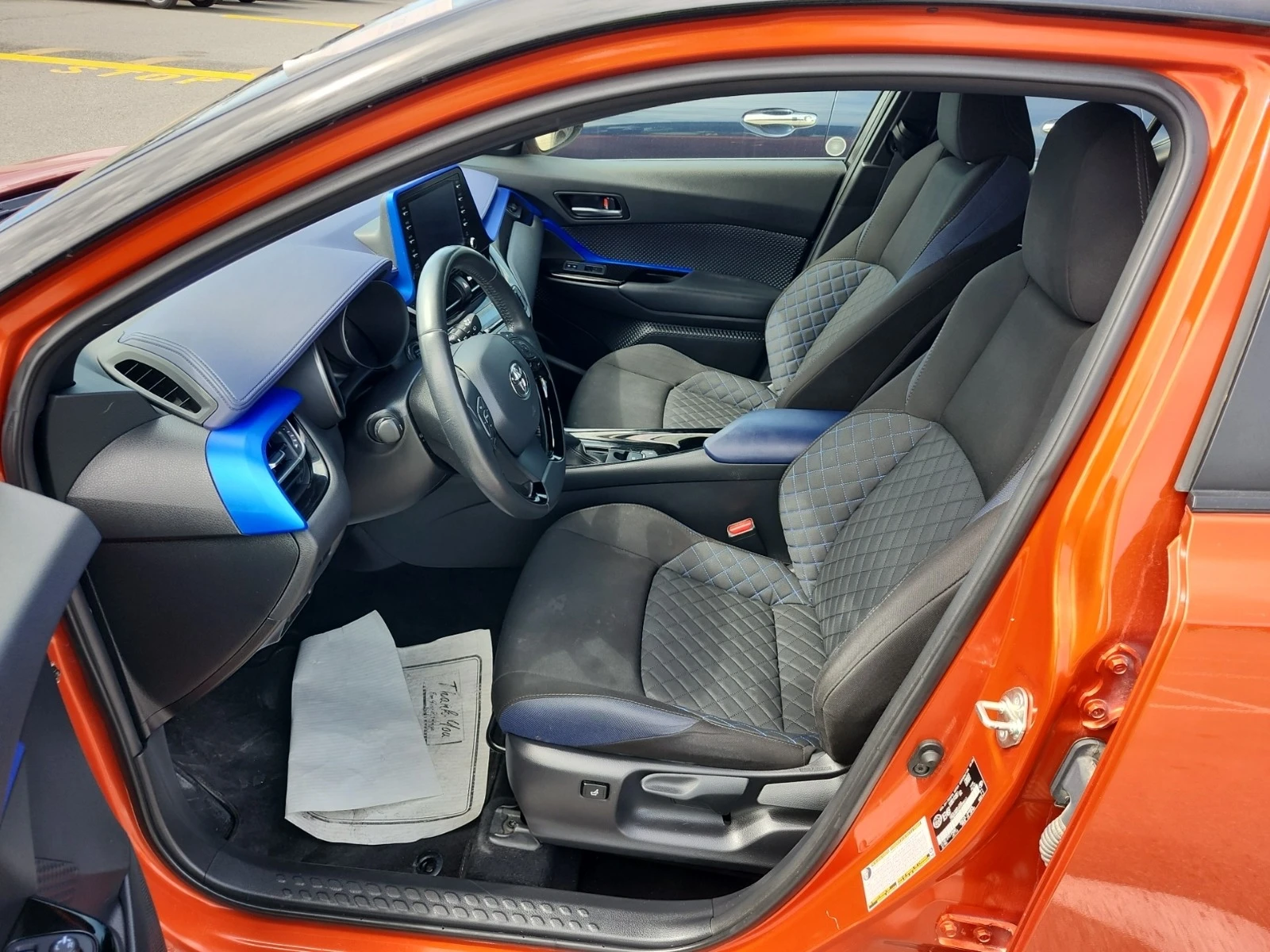 Toyota C-HR * * 42K KM * * CARFAX * * АВТО КРЕДИТ * *  - изображение 3