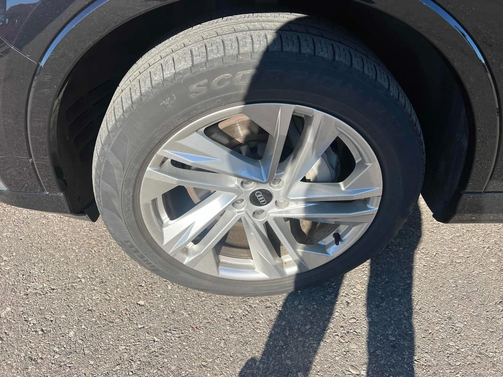 Audi Q7 2021 Komfort * CARFAX * БЕЗ ПЪРВОНАЧАЛНА ВНОСКА - изображение 6