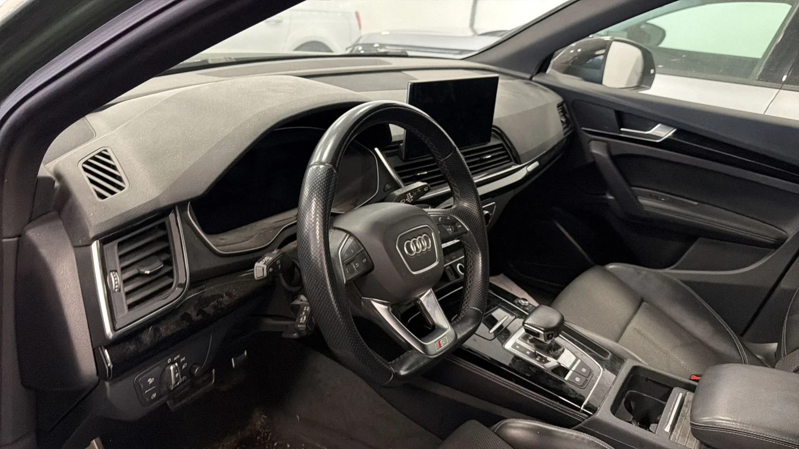 Audi Q5 SPORTBACK S-LINE - изображение 7