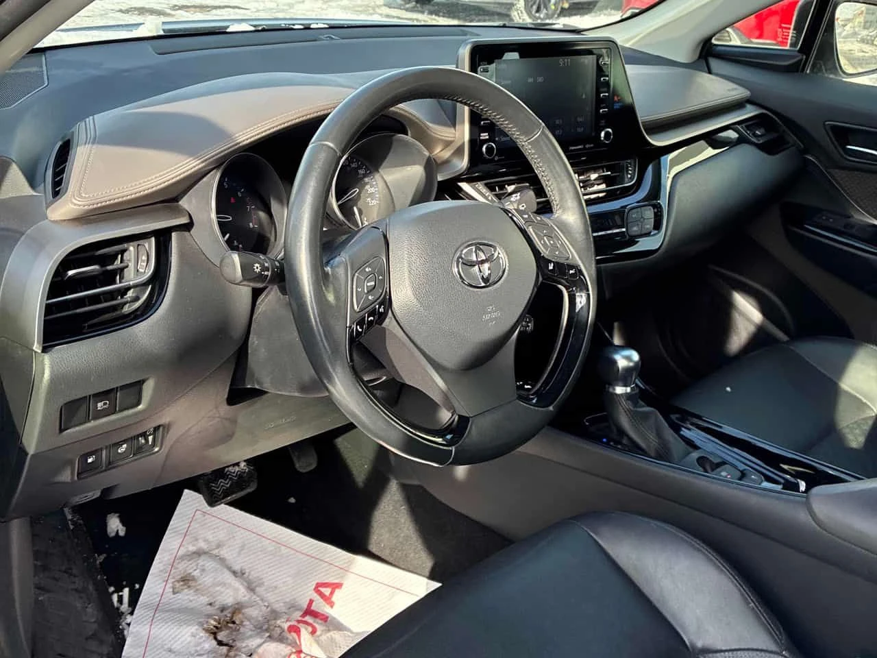 Toyota C-HR * FWD * CARFAX * ЦЕНА ДО БГ, снимка 5 - Автомобили и джипове - 53725801