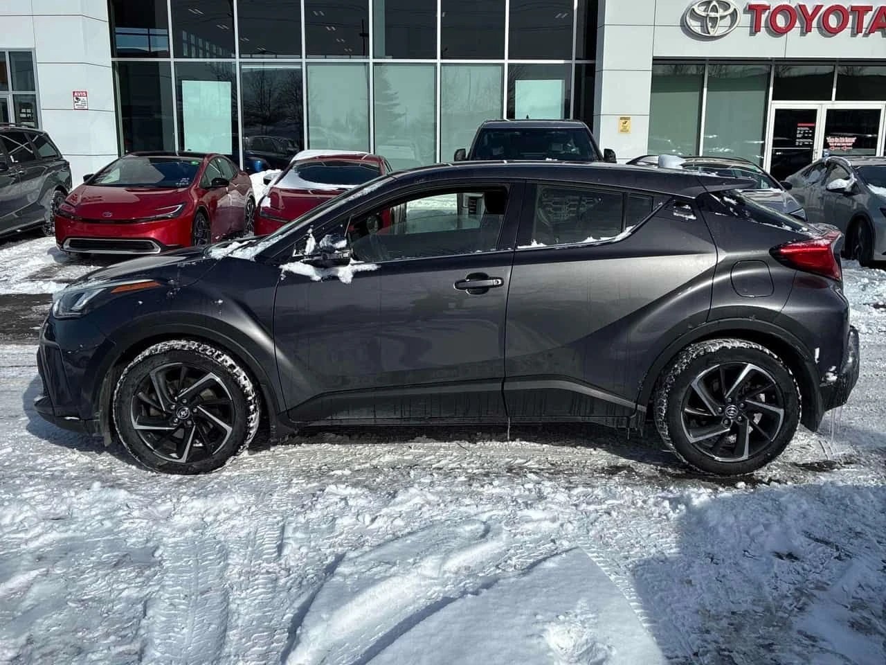 Toyota C-HR * FWD * CARFAX * ЦЕНА ДО БГ, снимка 2 - Автомобили и джипове - 53725801