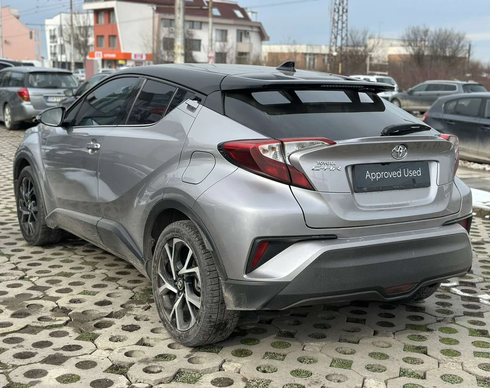 Toyota C-HR 1.2 Turbo, снимка 3 - Автомобили и джипове - 53963800